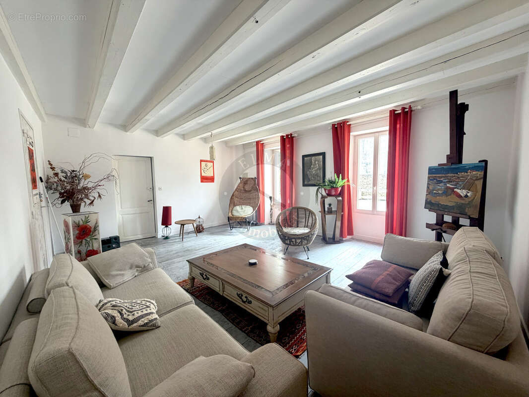 Maison à SAUJON
