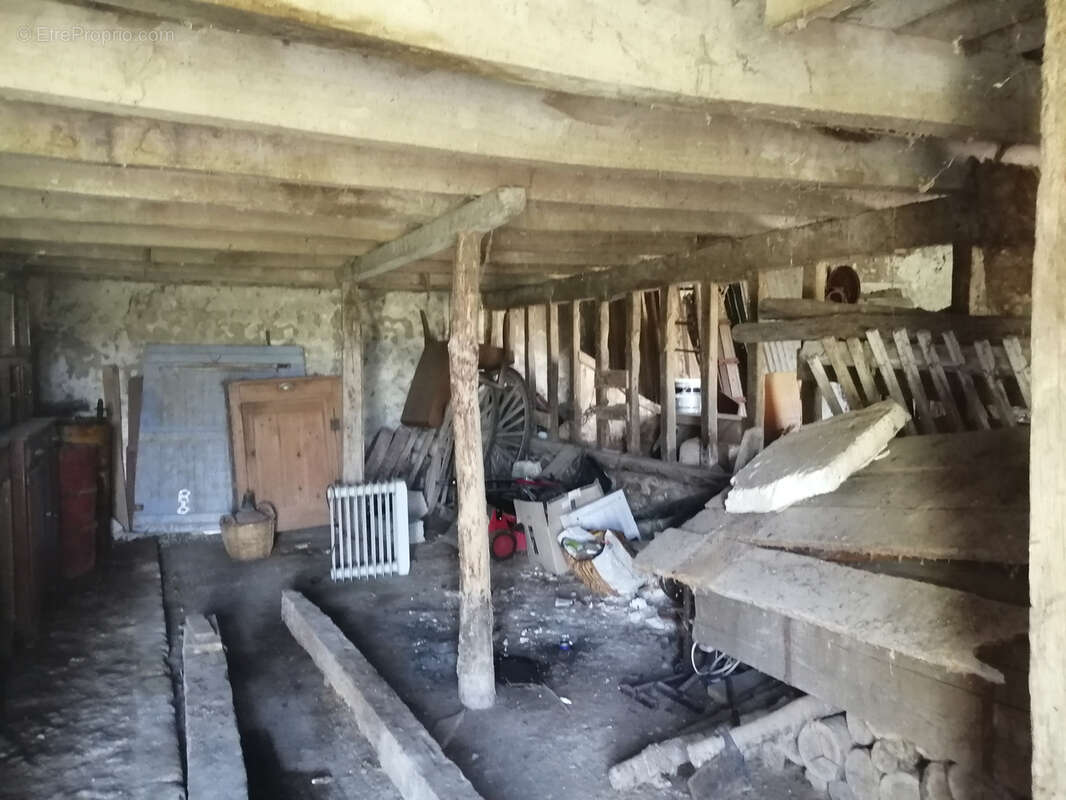 Grange en bon état - photo 3