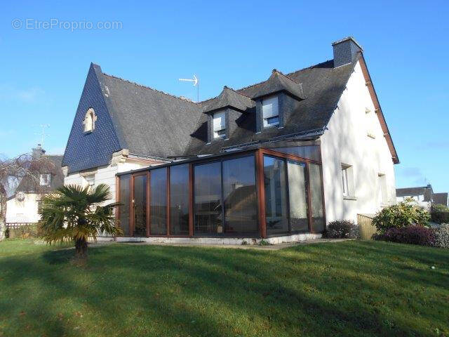 Maison à CORLAY