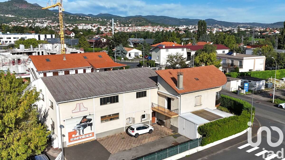 Photo 1 - Maison à ROMAGNAT