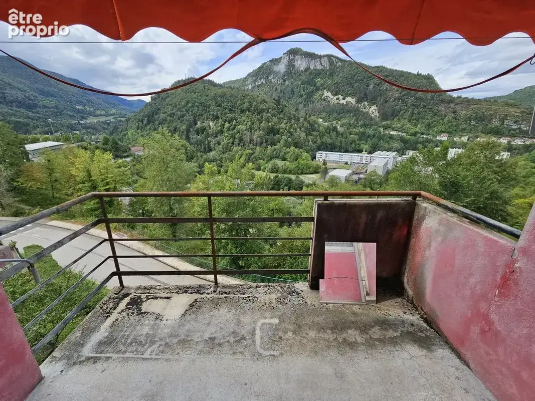 Appartement à SAINT-CLAUDE