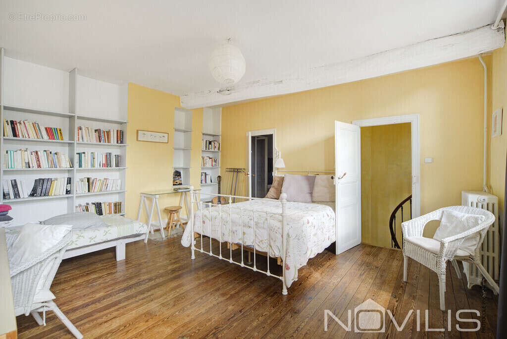 Maison à MONTASTRUC-LA-CONSEILLERE