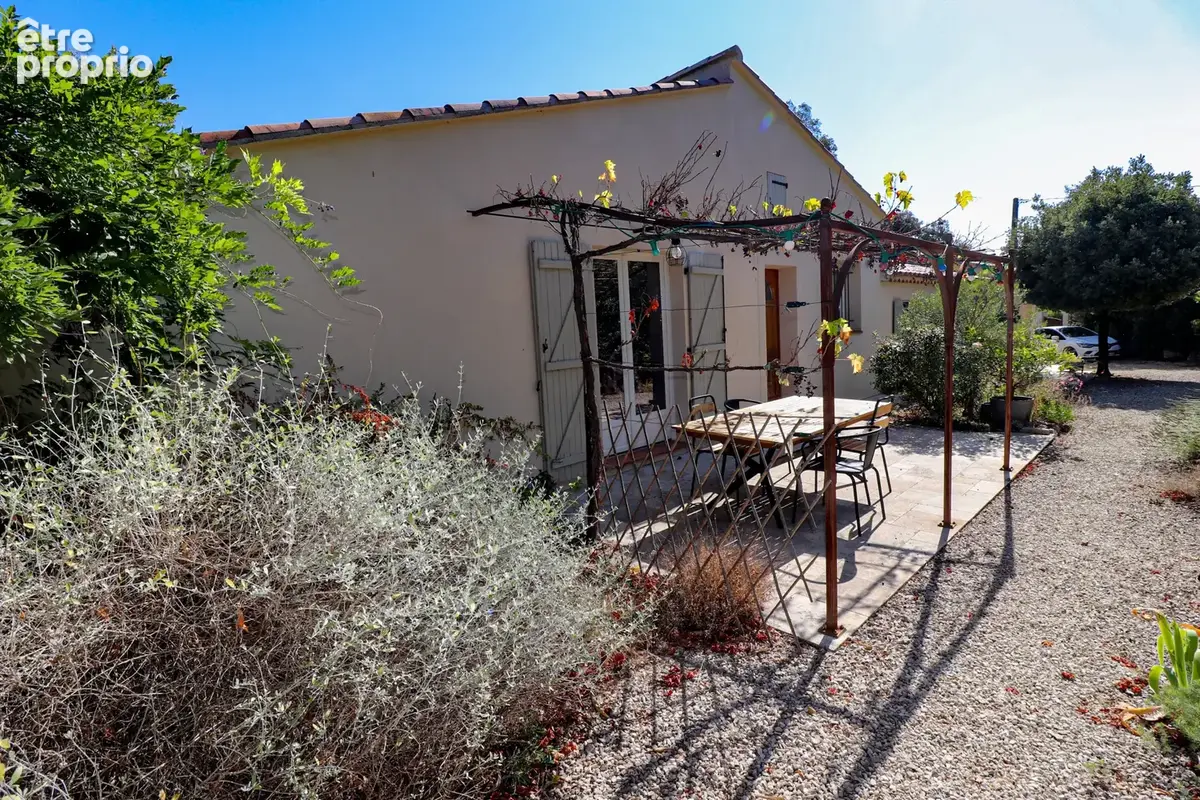 Villa plain pied 105m2 avec piscine et dependances - photo 30