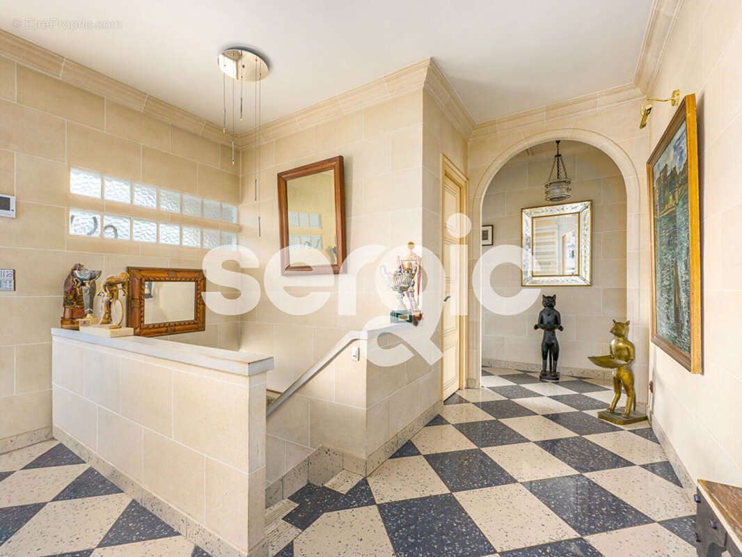 Maison à SOISY-SUR-SEINE