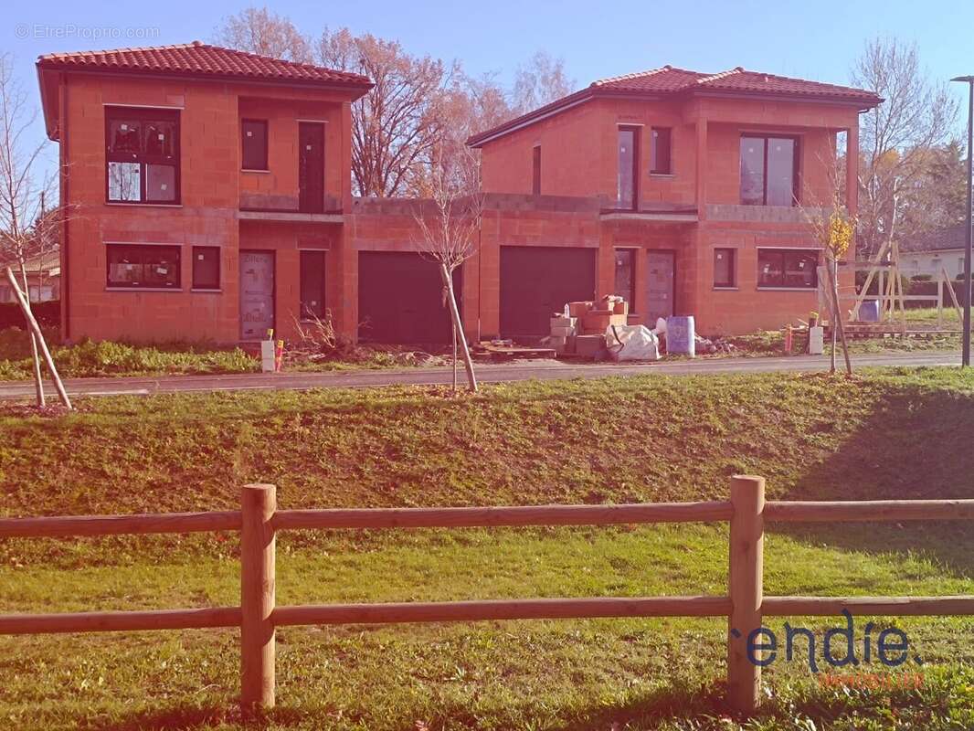 Maison à SAINT-GENIES-BELLEVUE