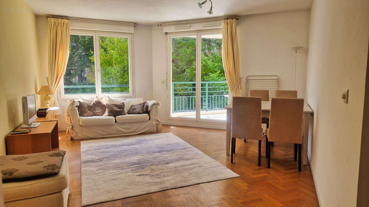 Appartement à LYON-5E