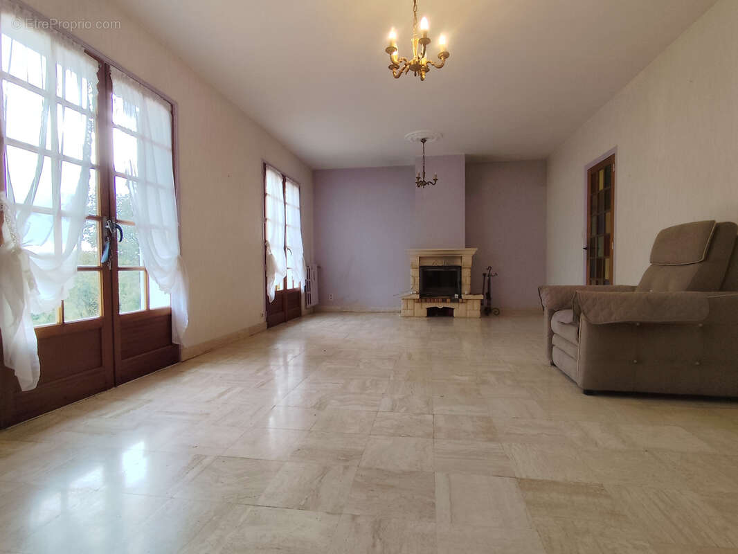 Maison à MIGNE-AUXANCES