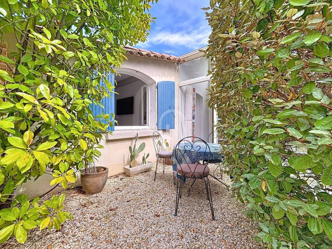 Maison à TORNAC