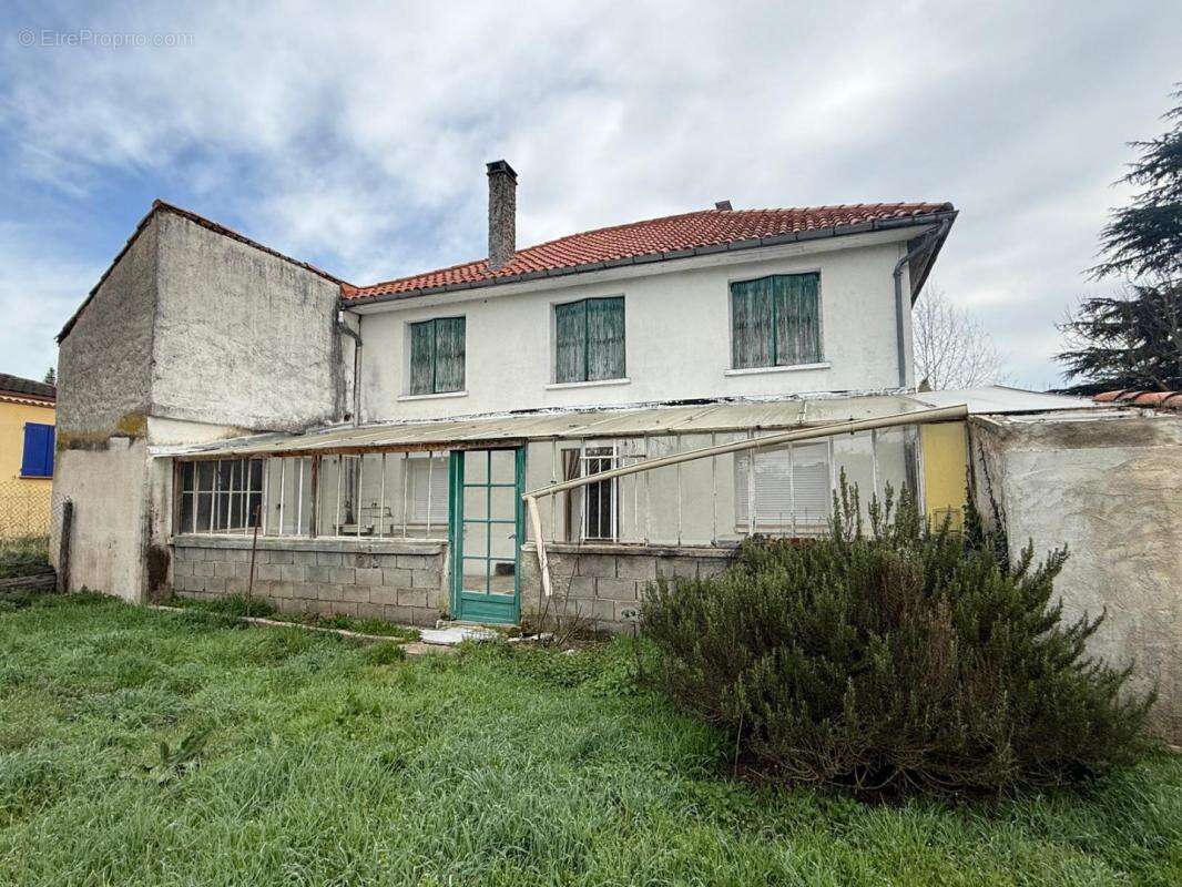 Maison à CAHORS