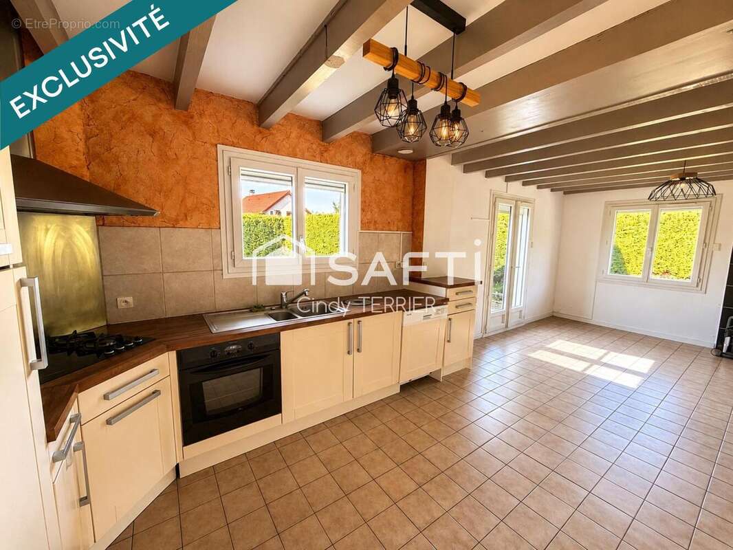 Photo 6 - Maison à MONTFERRAT
