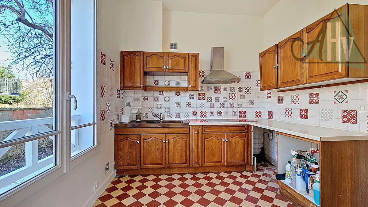 Maison à BROU-SUR-CHANTEREINE