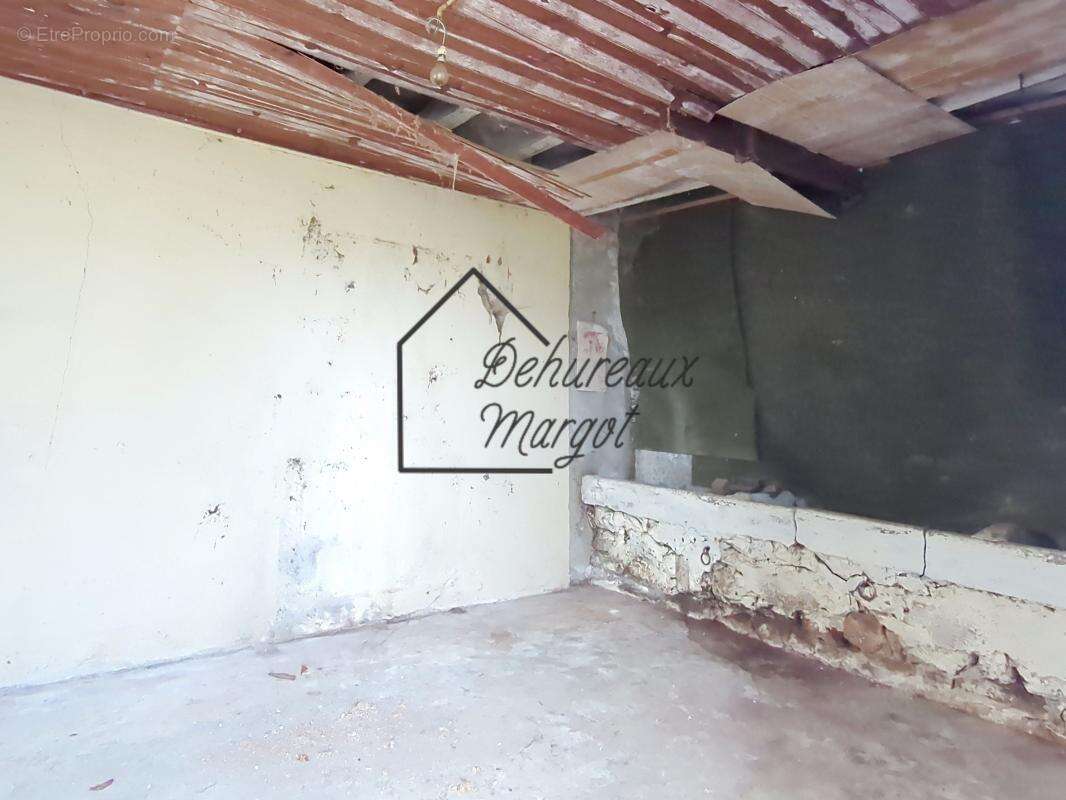 Maison 95 m² à Blere  - photo 3
