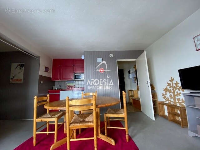 Appartement à LE CHATEL