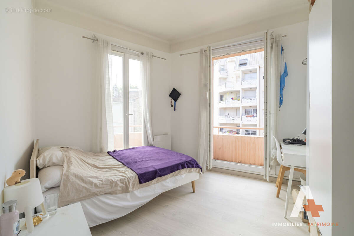 Appartement à MARSEILLE-5E