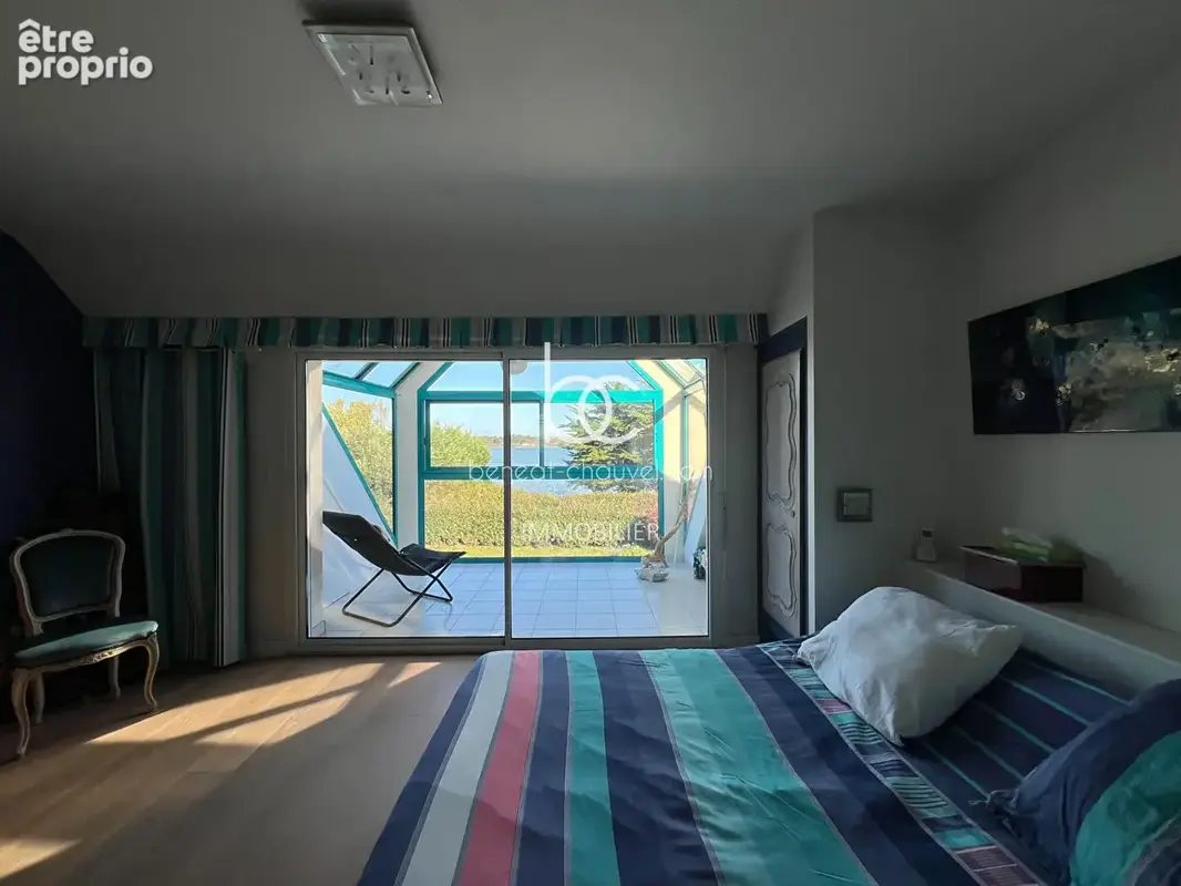Propriété 5 chambres - vue mer - piscine - golfe sarzeau (56) - photo 6