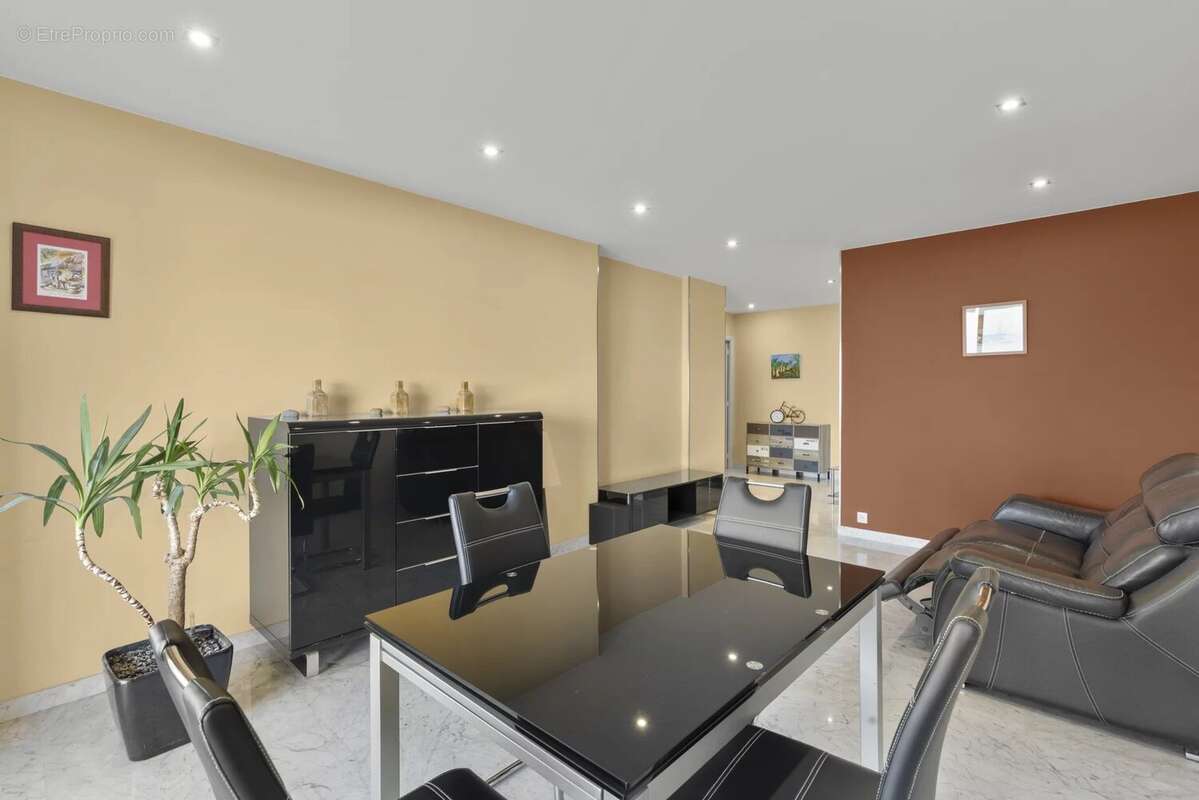 Appartement à CAGNES-SUR-MER