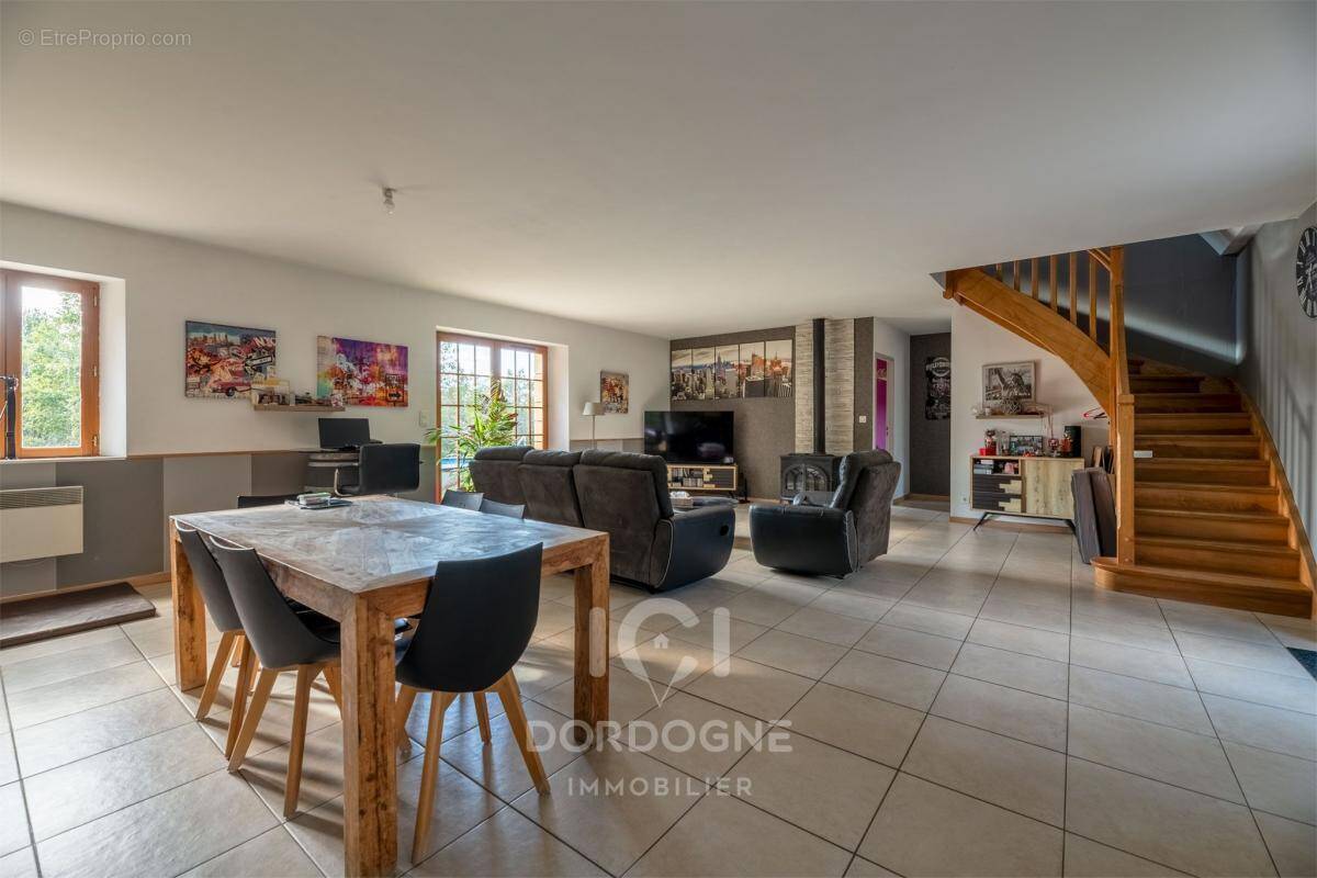 Belle maison en pierre - photo 4
