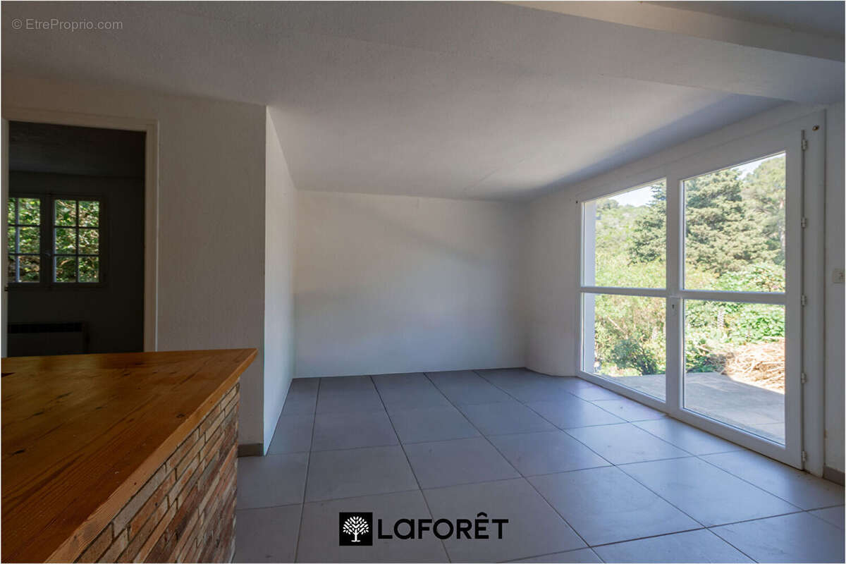 Appartement à HYERES