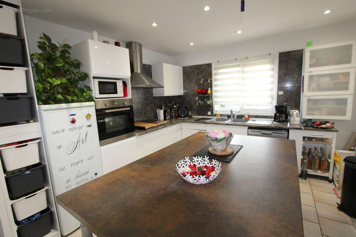 Maison à SAUGNACQ-ET-MURET