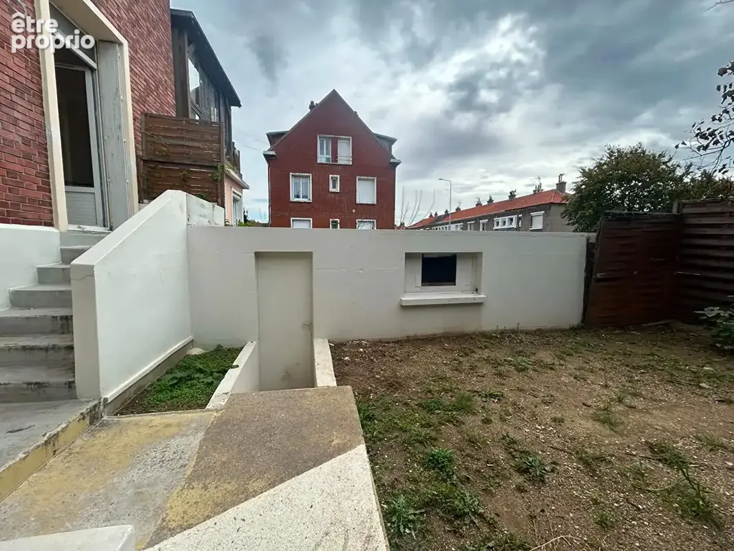 Nouveauté en exclusivité - Maison T5 avec garage et jardinet - photo 2