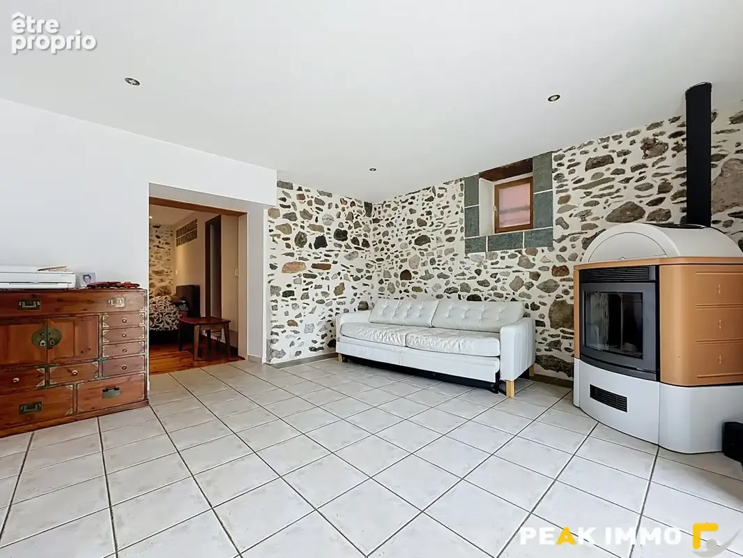 Maison 7 pièces - 196 m2 - Saint-Eusèbe - photo 4