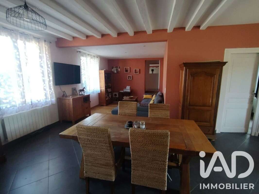 Maison 111 m² à Courthiezy  - photo 7