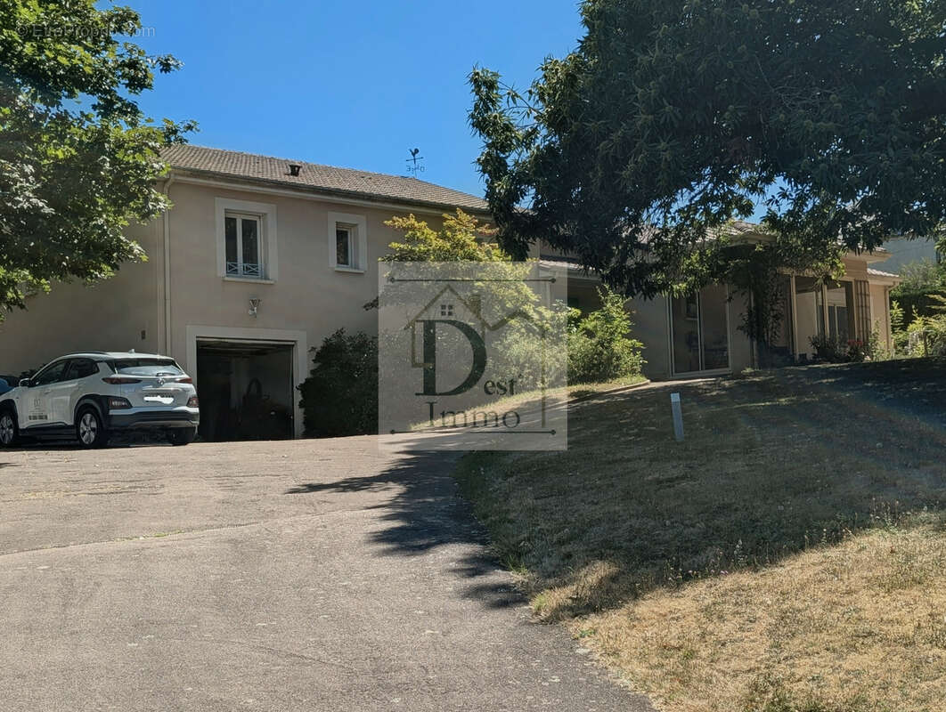 Propriété d'exception à Chalus proche de la Dordogne et de Limoges — Parc de 4 960 m2 - photo 20
