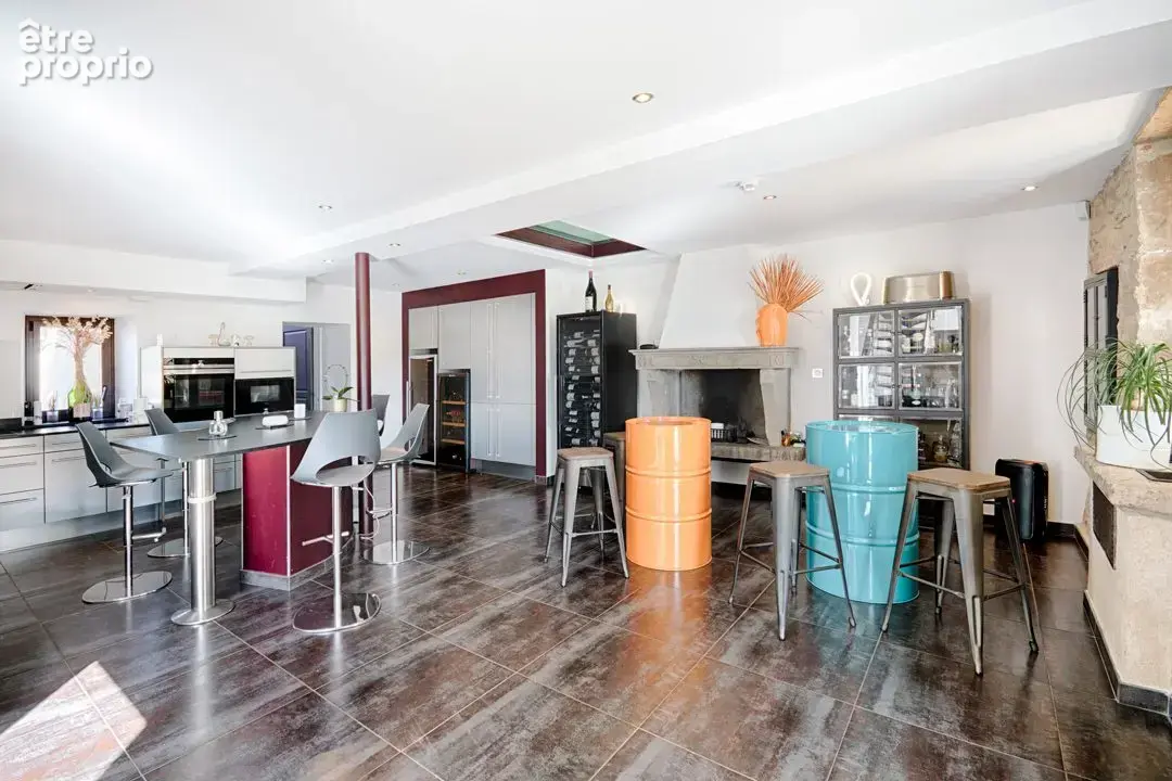 Bastide de Grand Standing : Un Écrin de Luxe et de Confort , une rénovation exceptionnelle et qualitative. - photo 13