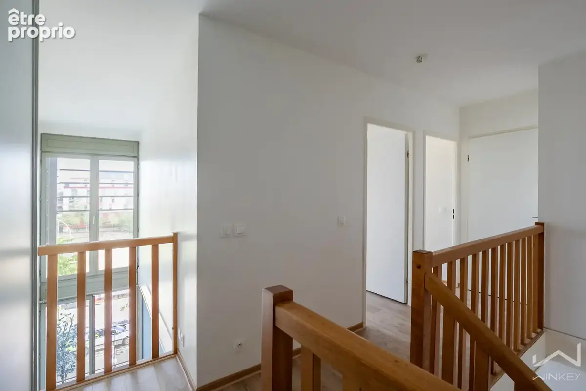 Nanterre Chemin de l'Île — Duplex lumineux 3 pièces — 67,52 m2 — Loggia — Parking - photo 8