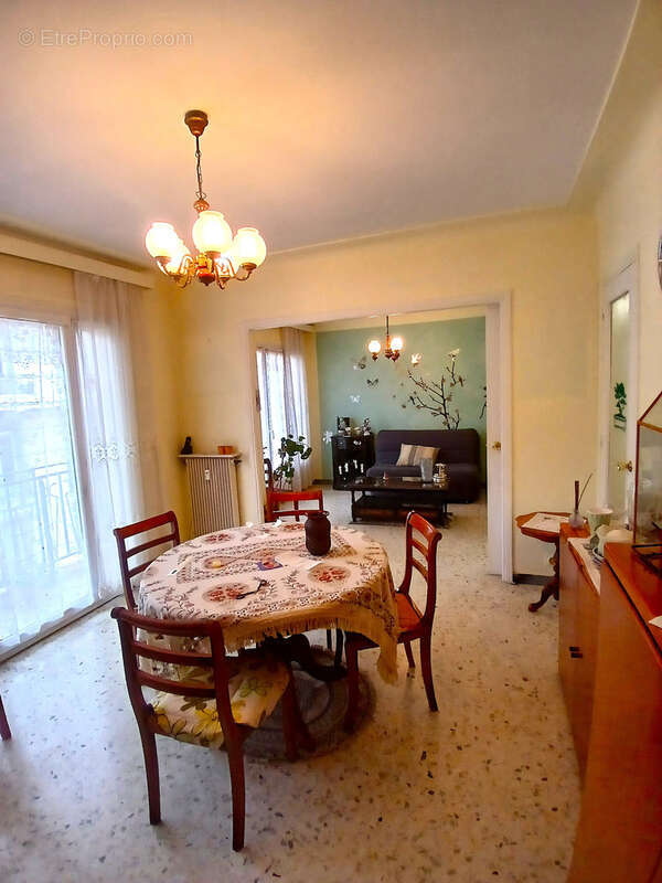 Appartement à MENTON