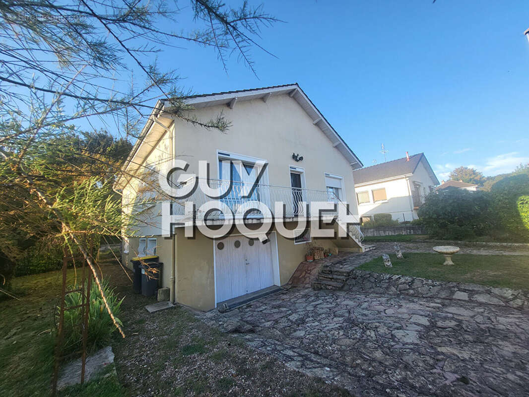 Maison à PARAY-LE-MONIAL