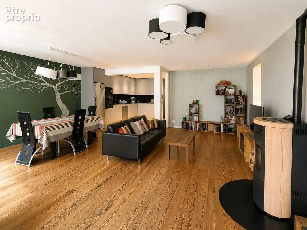 Appartement à LA ROCHE-SUR-FORON