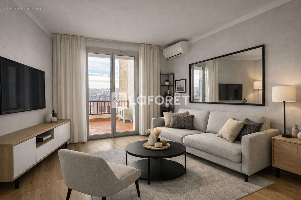 Appartement à MARSEILLE-2E