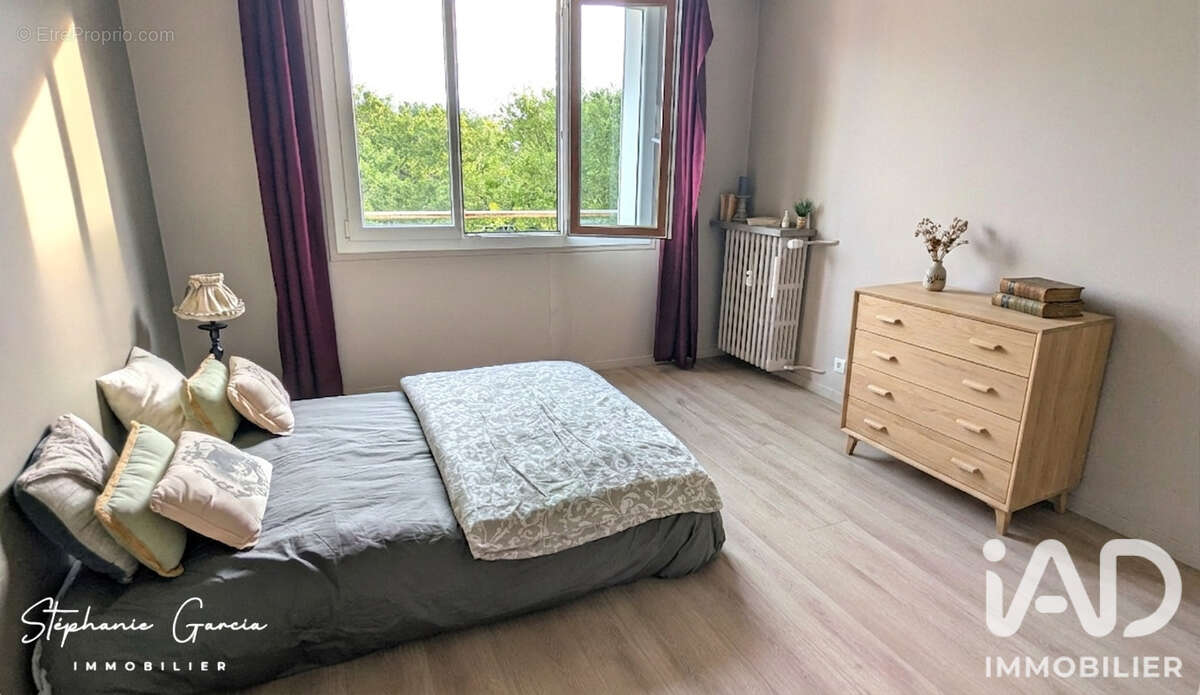 Appartement 64 m² à Joinville-Le-Pont  - photo 7