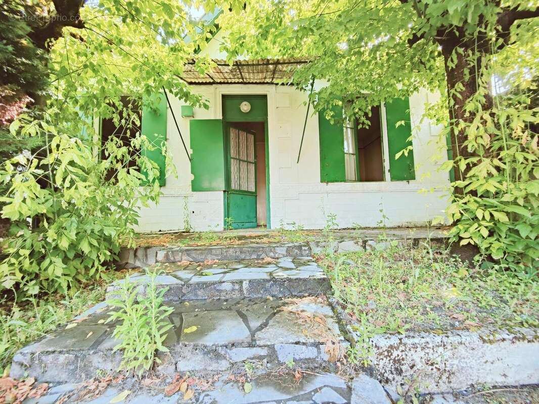 Photo 2 - Terrain à PESSAC