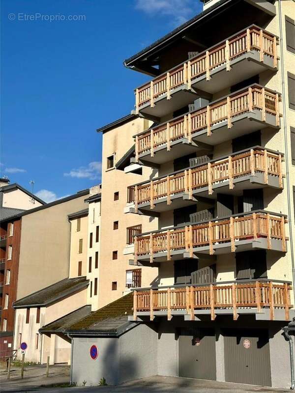   - Appartement à PRADES