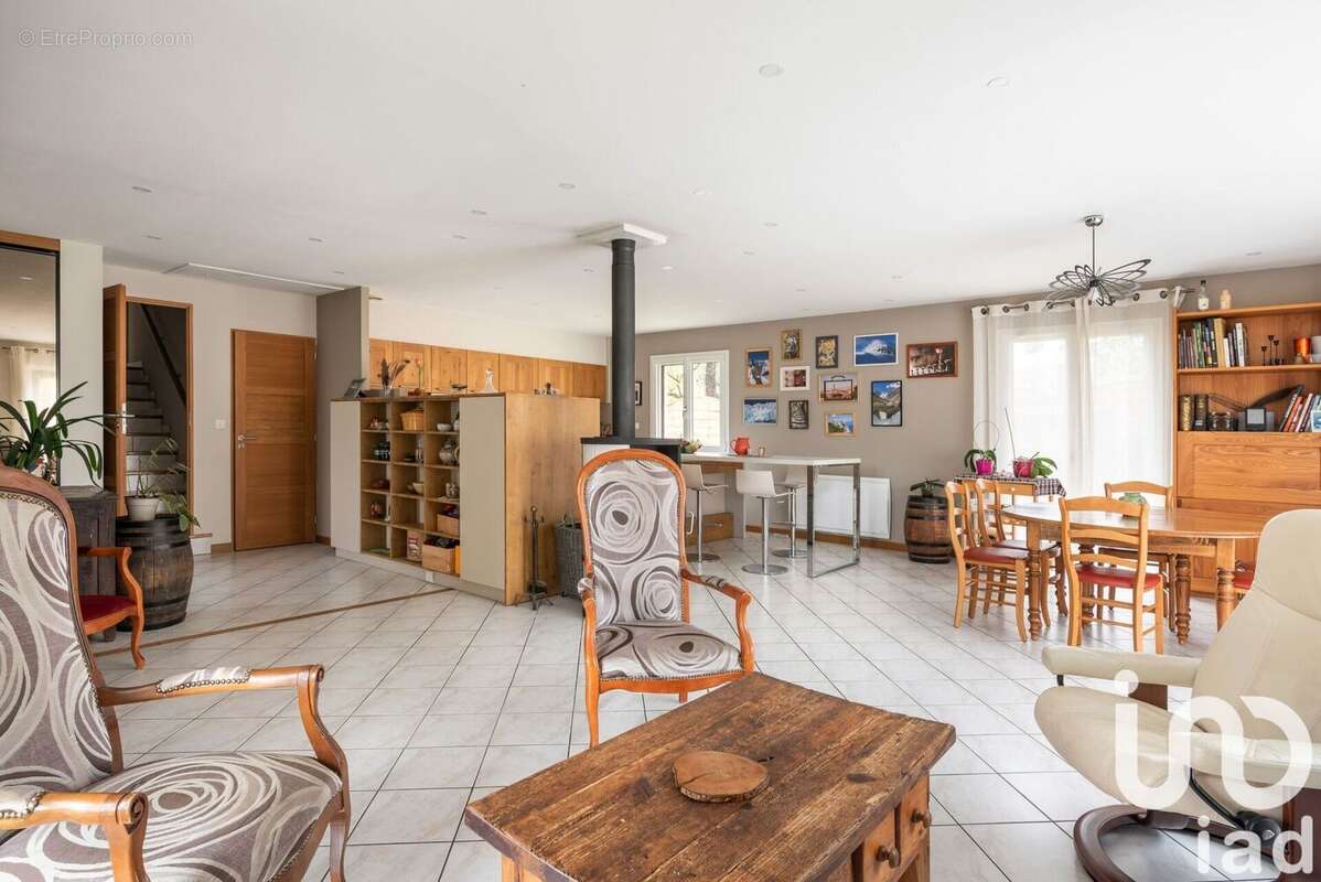 Photo 7 - Maison à COUBLEVIE