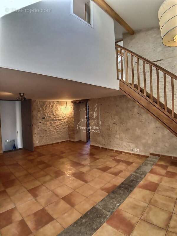 Appartement à GANGES