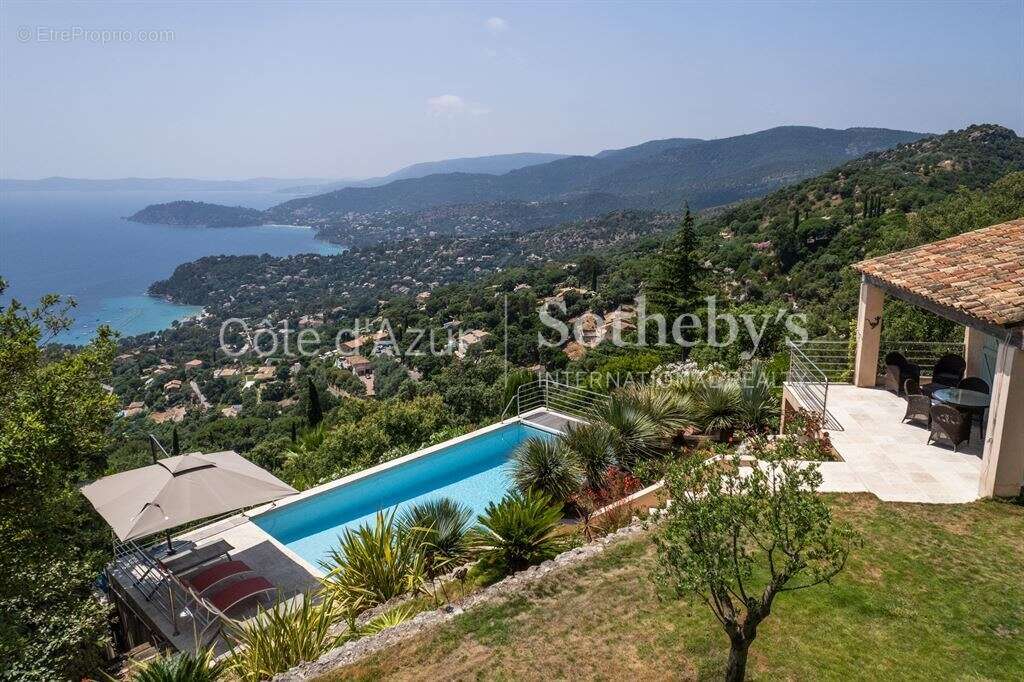 Maison à RAYOL-CANADEL-SUR-MER