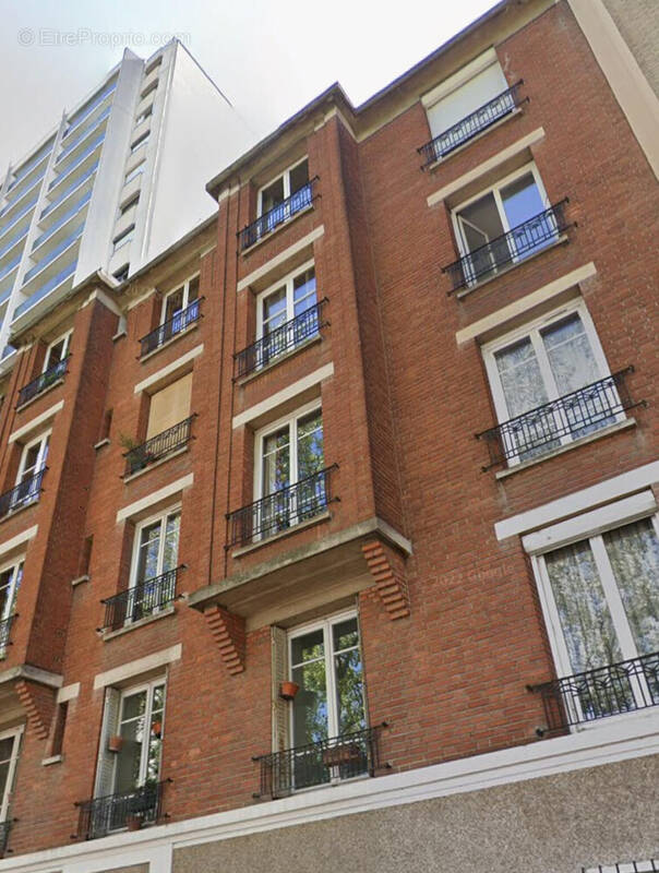 Appartement à PARIS-19E