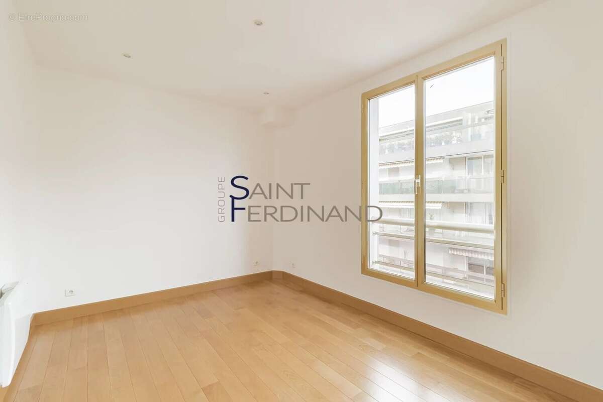 Appartement à BOULOGNE-BILLANCOURT