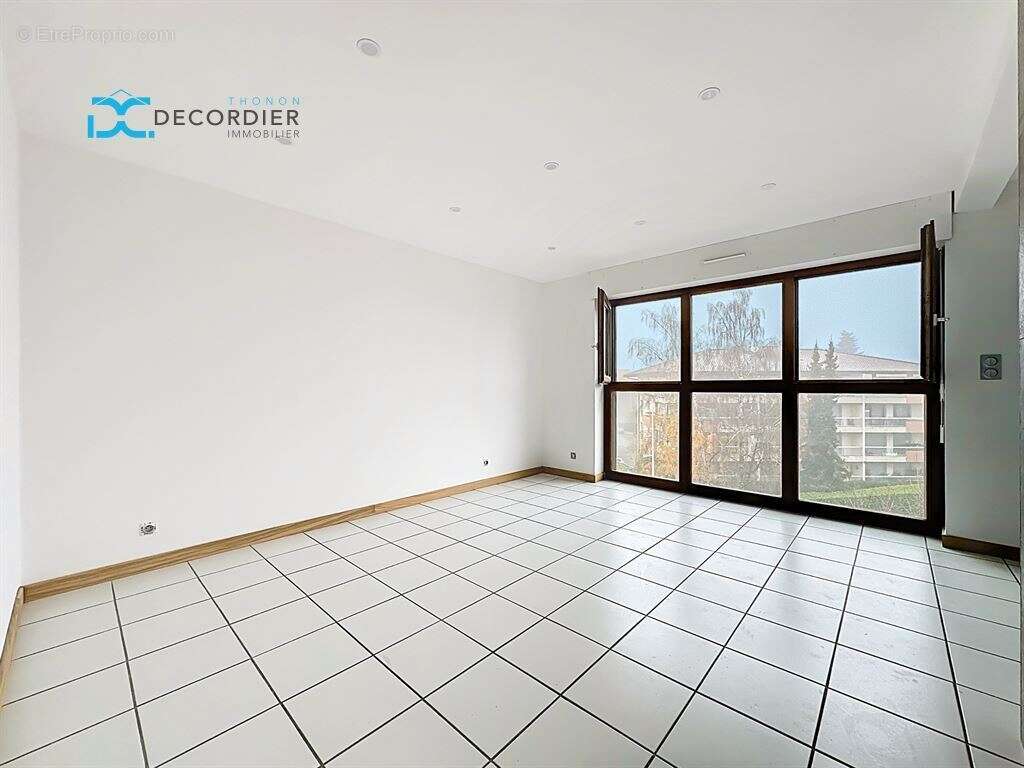 Appartement à THONON-LES-BAINS