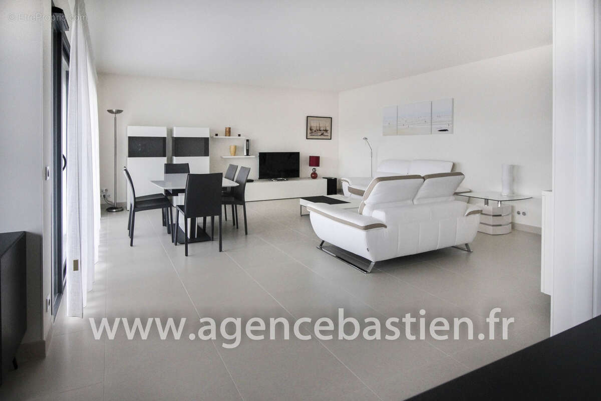 Appartement à SAINT-GENIS-POUILLY