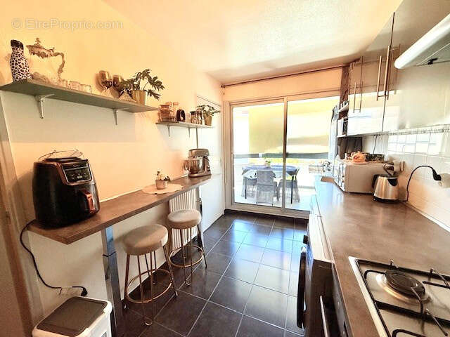 Appartement à MARSEILLE-6E
