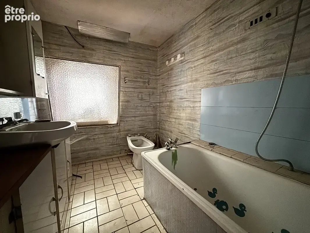 Maison à rénover - 130m2 - la forêt-sur-sevre - photo 6