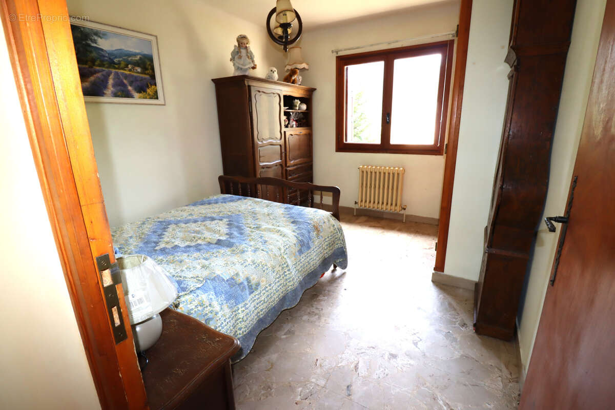 Maison 450 m2 - 4 appartements - photo 20
