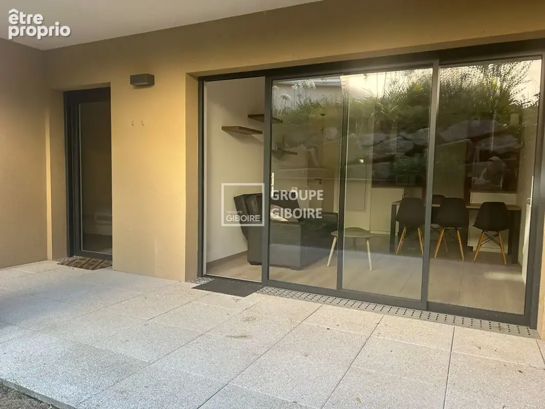 A vendre agence giboire appartement terrasse jardin type 2 une chambre un stationnement - photo 4