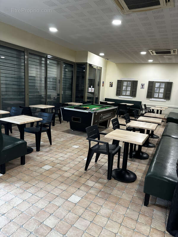 Commerce à CHATELLERAULT