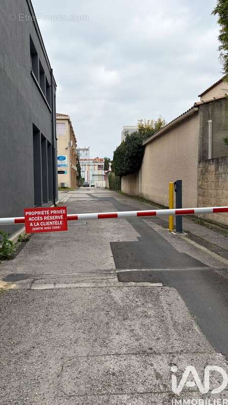 Photo 2 - Parking à CASTELNAU-LE-LEZ