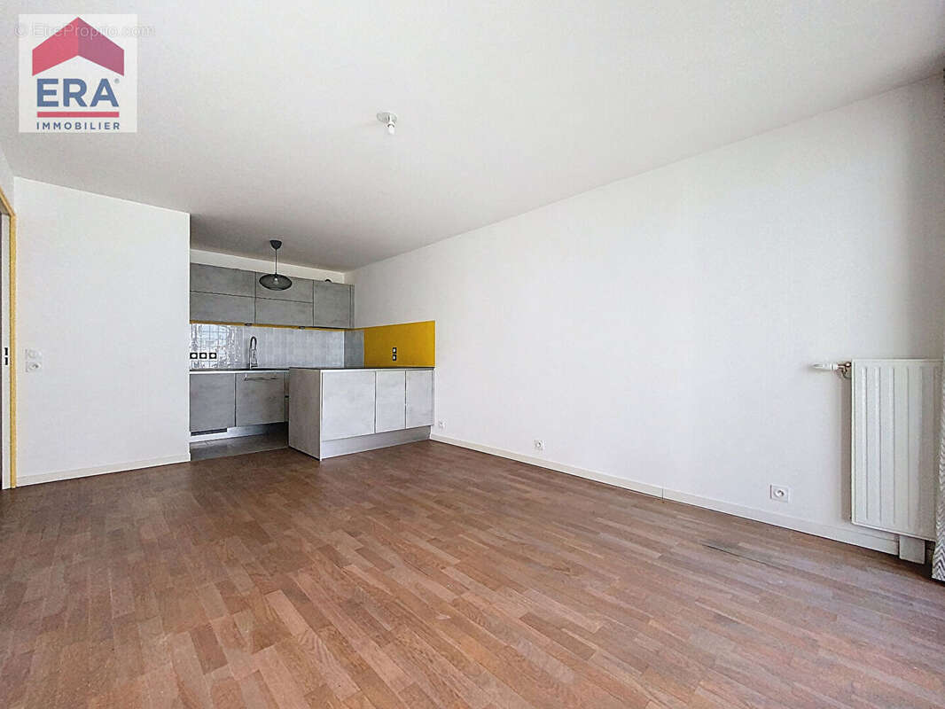 Appartement à IVRY-SUR-SEINE